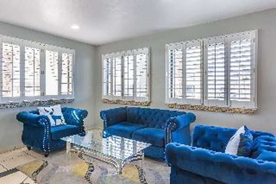 photo-1