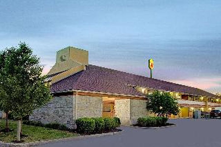photo-1