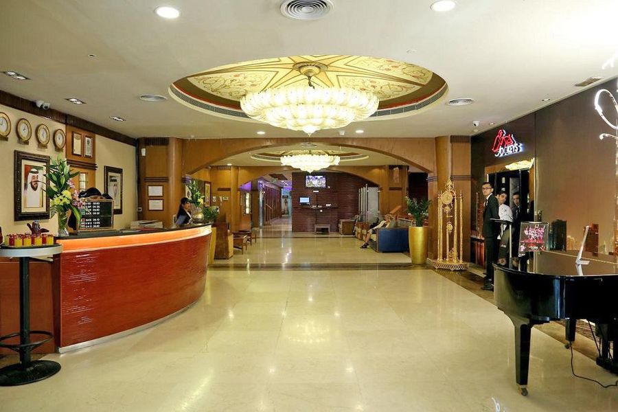 photo-0