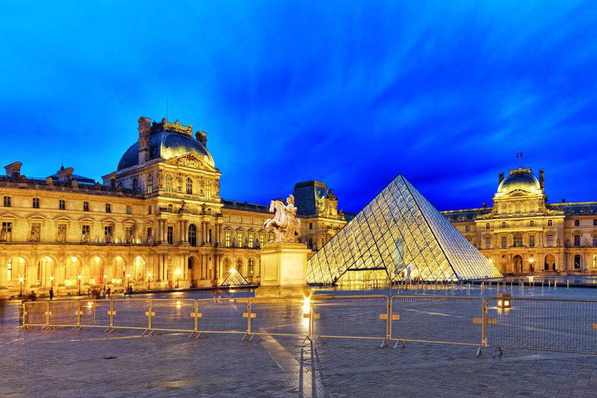 Menor preço em Pacote de Viagem - Paris + Museu do Louvre - 2022