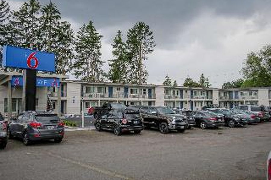 photo-0