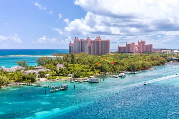 Praia do Caribe em Nassau, Bahamas