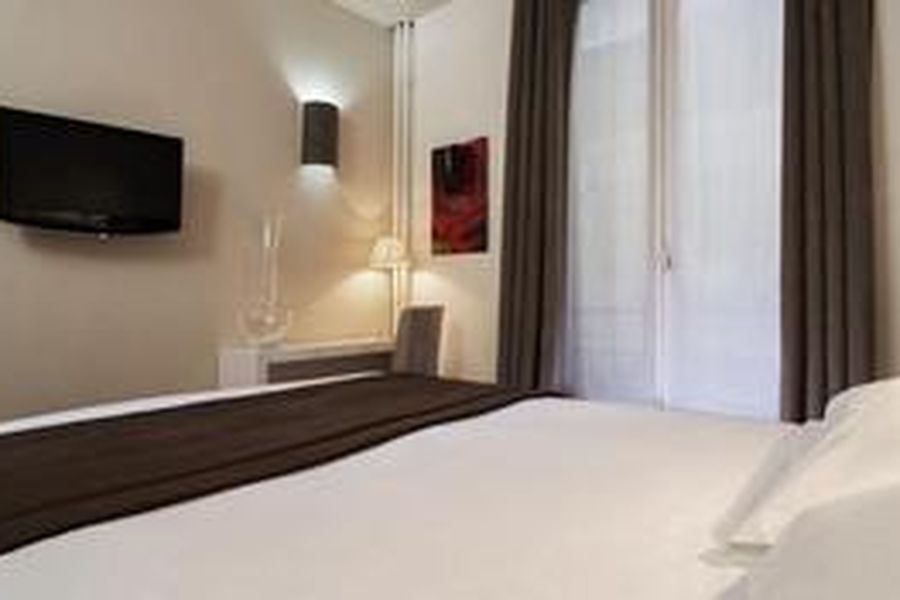 photo-1