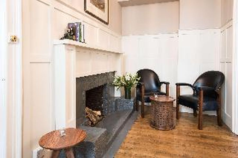 photo-1