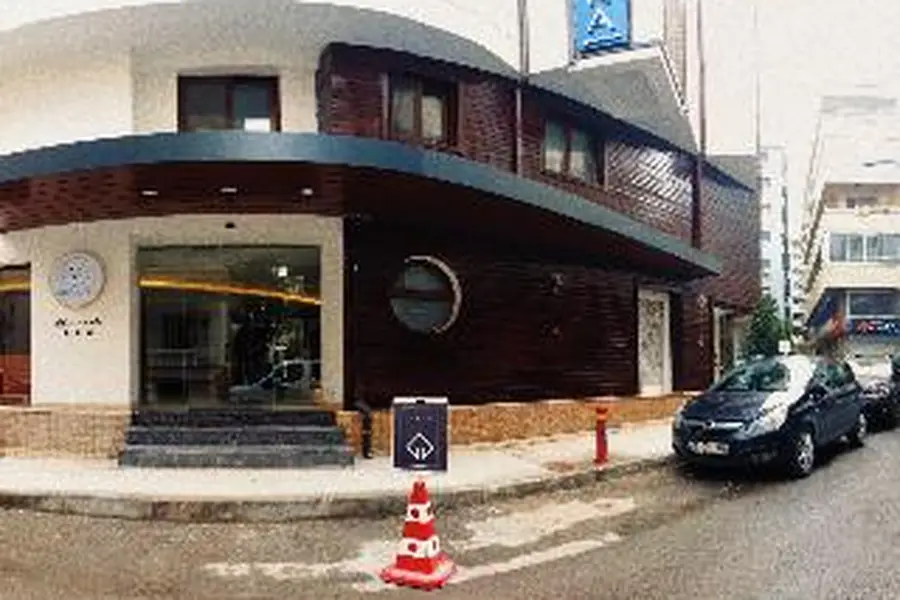 photo-0