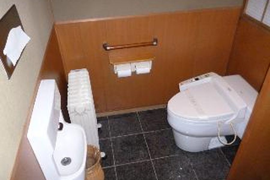 photo-0