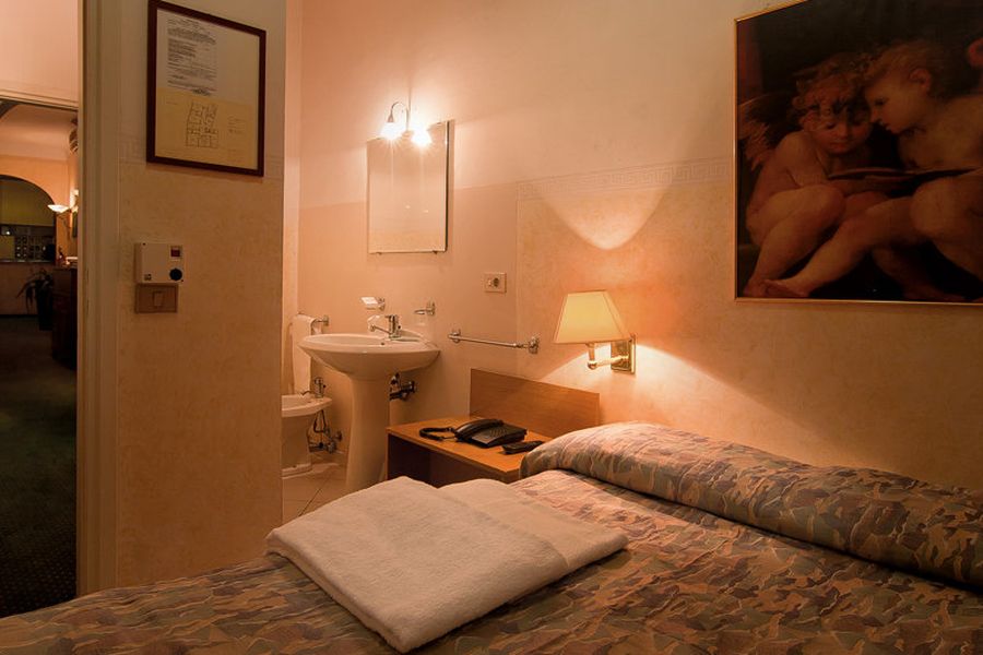 photo-1