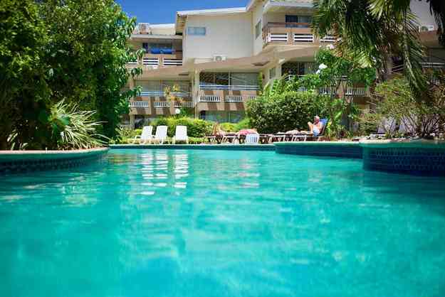 Tropikist Beach Hotel Resort Crown Point Hurb