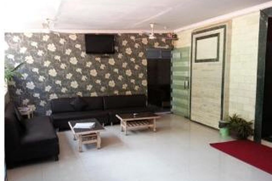 photo-0