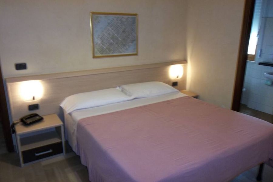 photo-1