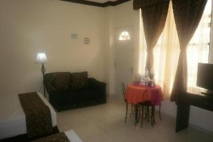photo-0