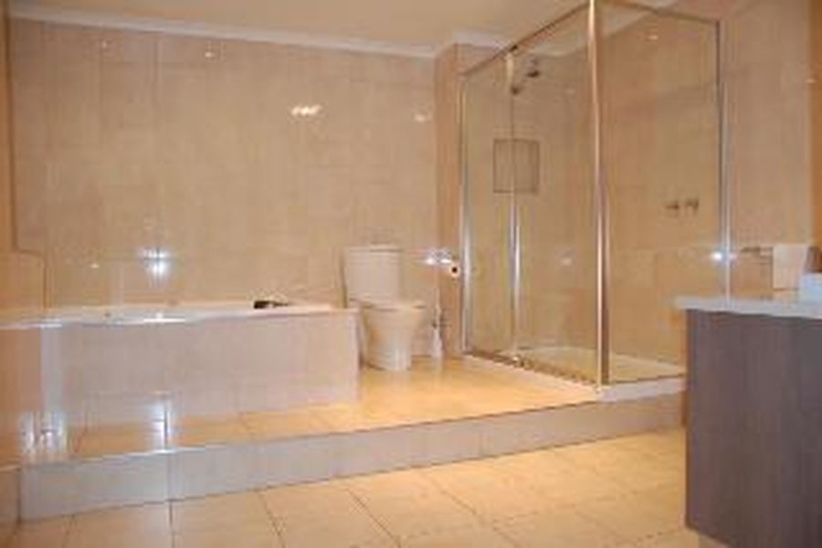 photo-0