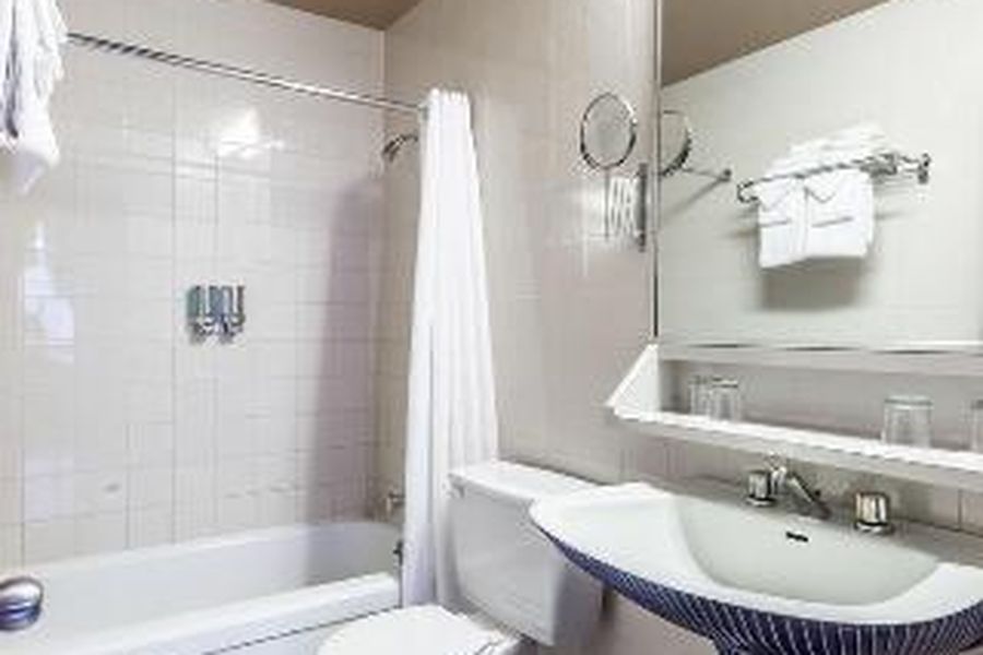 photo-1