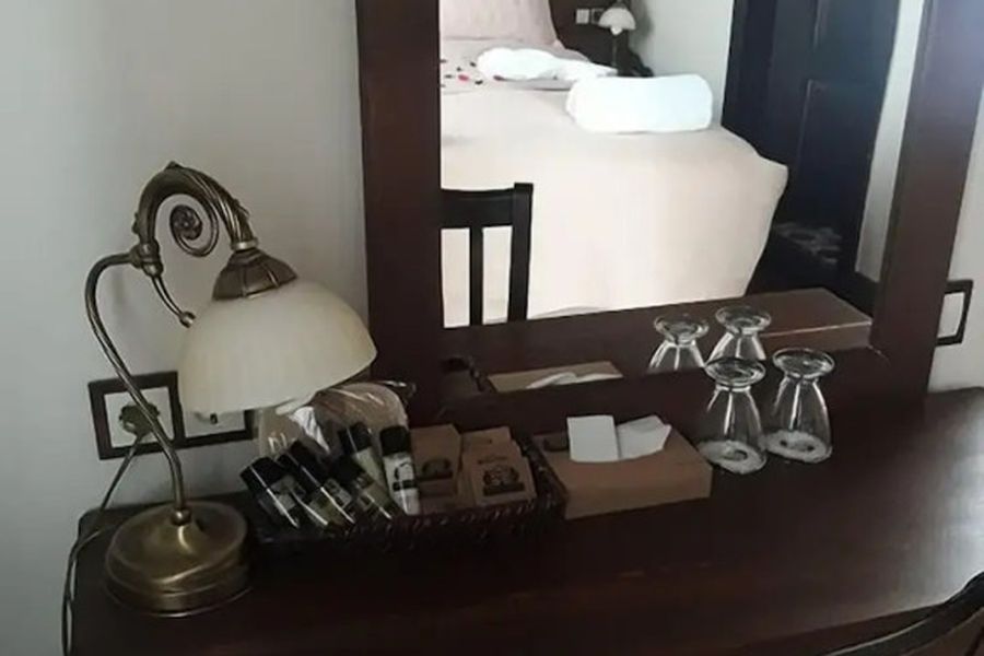 photo-0