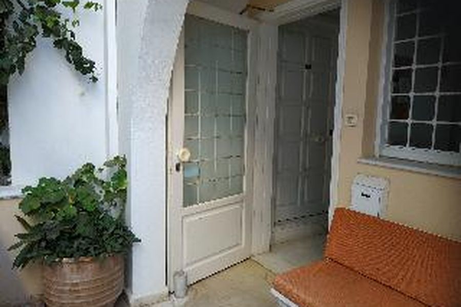 photo-1